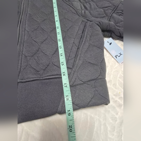 FLX Womens Croppes Quilted Jacket. Gray . Size S - Picture 6 of 14